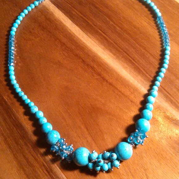 Blue Howlite and Blue Glass Silvertone Necklace - Picture 1 of 9